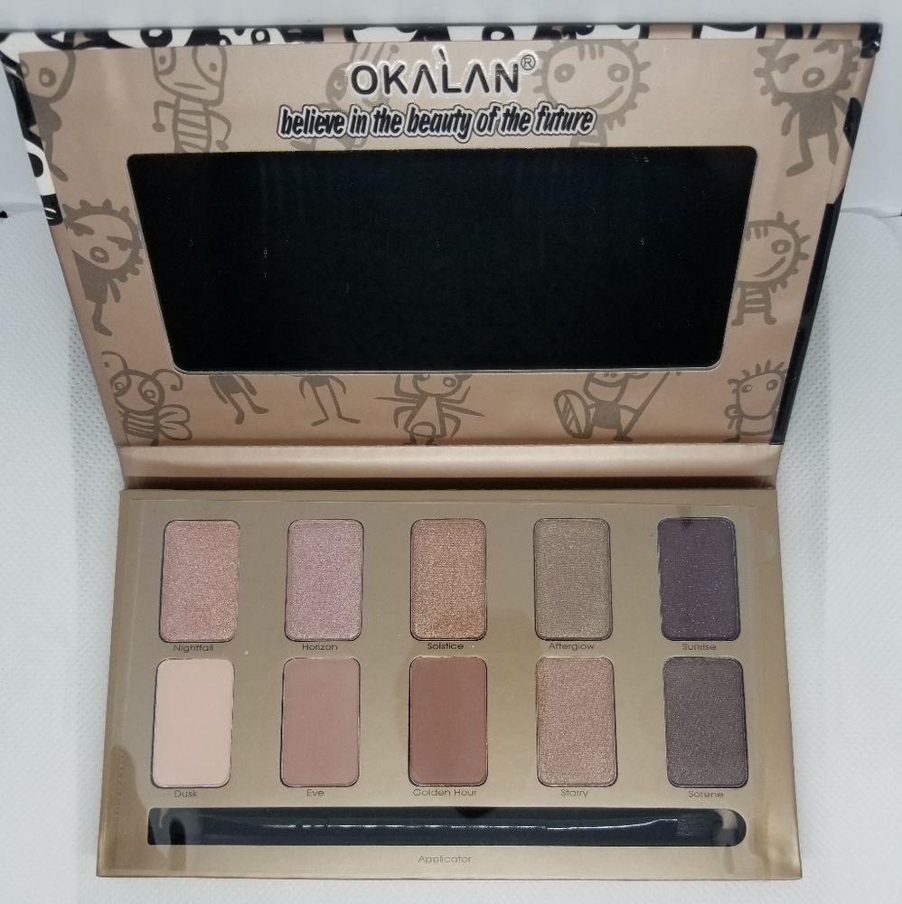 OKALAN EYESHADOW PALETTE